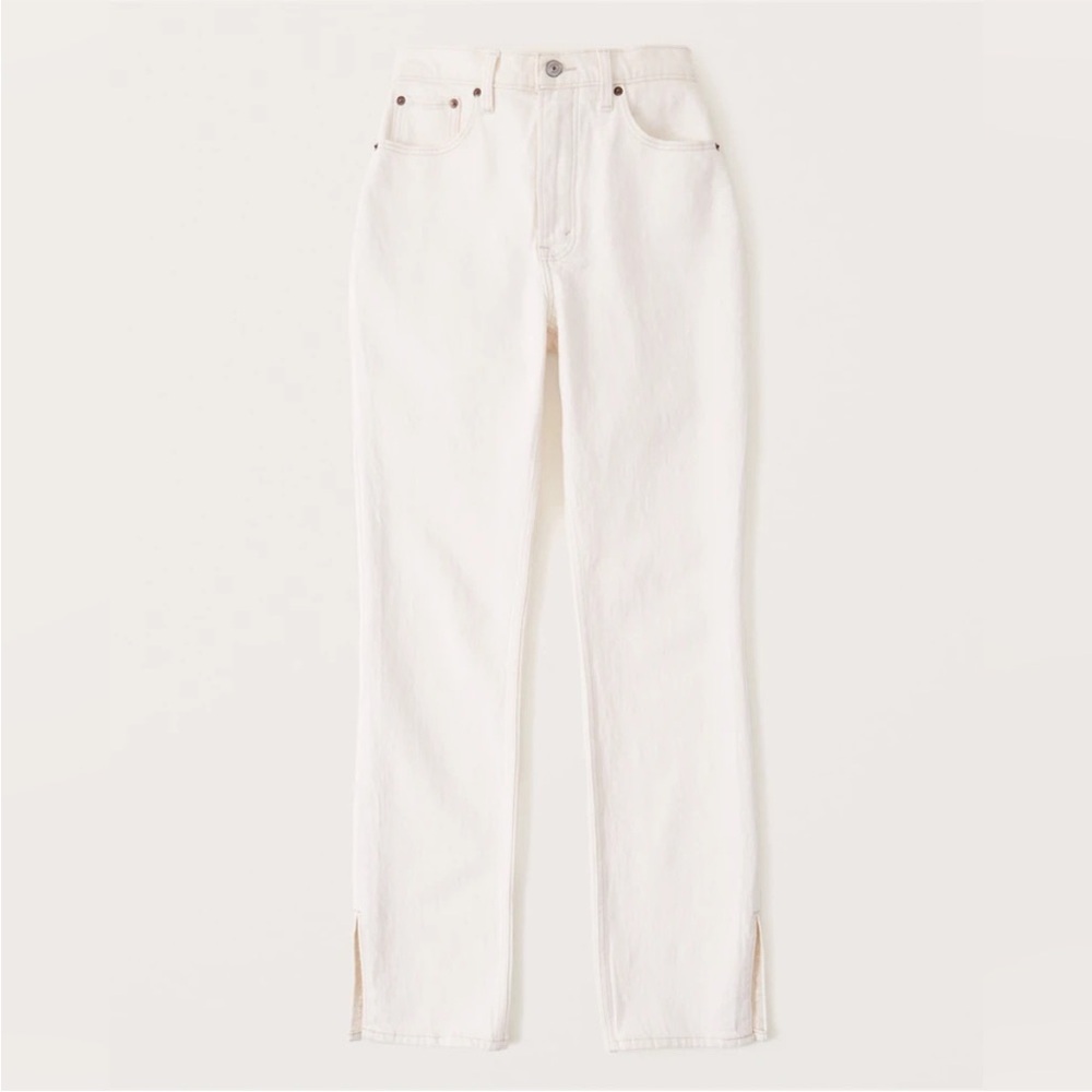 Abercrombie and Fitch 90s straight ultra high rise jeans in white size 8/29
